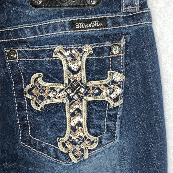 Miss Me jeans - Picture 2 of 6